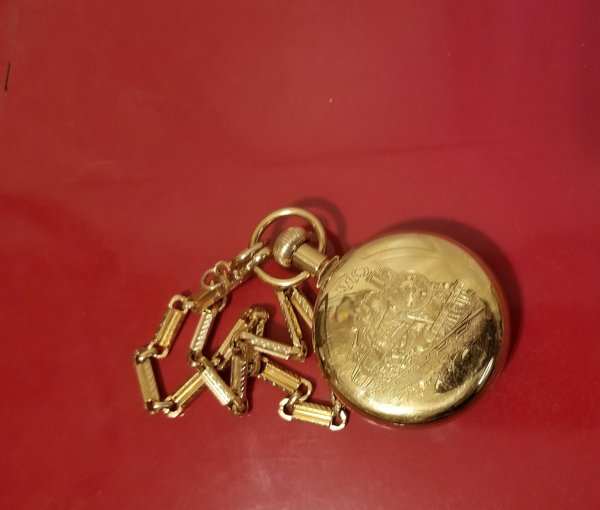 Bijoux anciens :  découvrez des trésors vintage pour vos accessoires